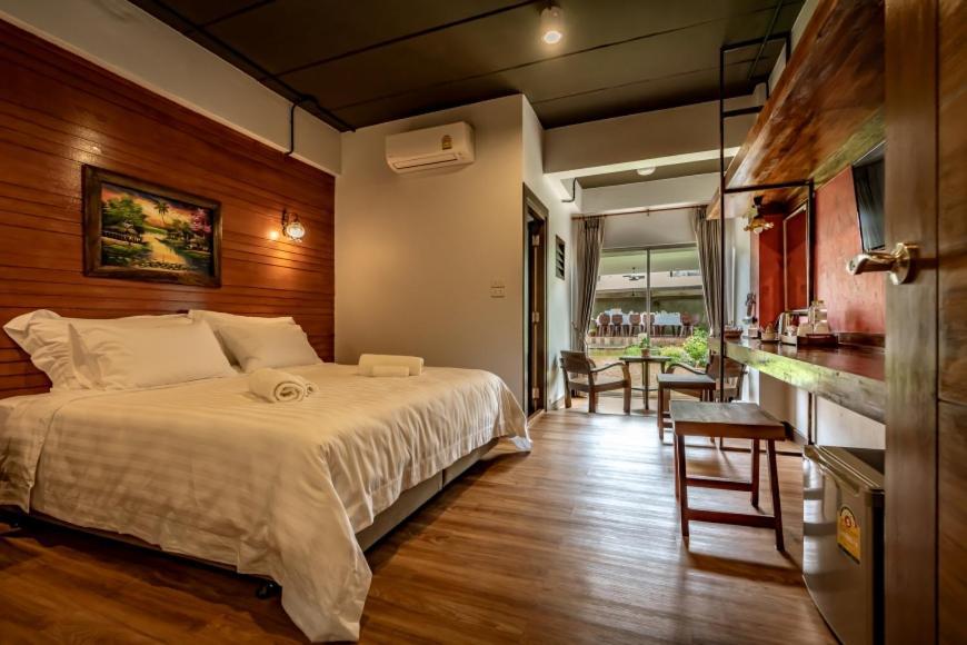 Hotel Ingmon House
