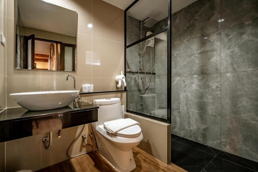 Ingmon House Hotel